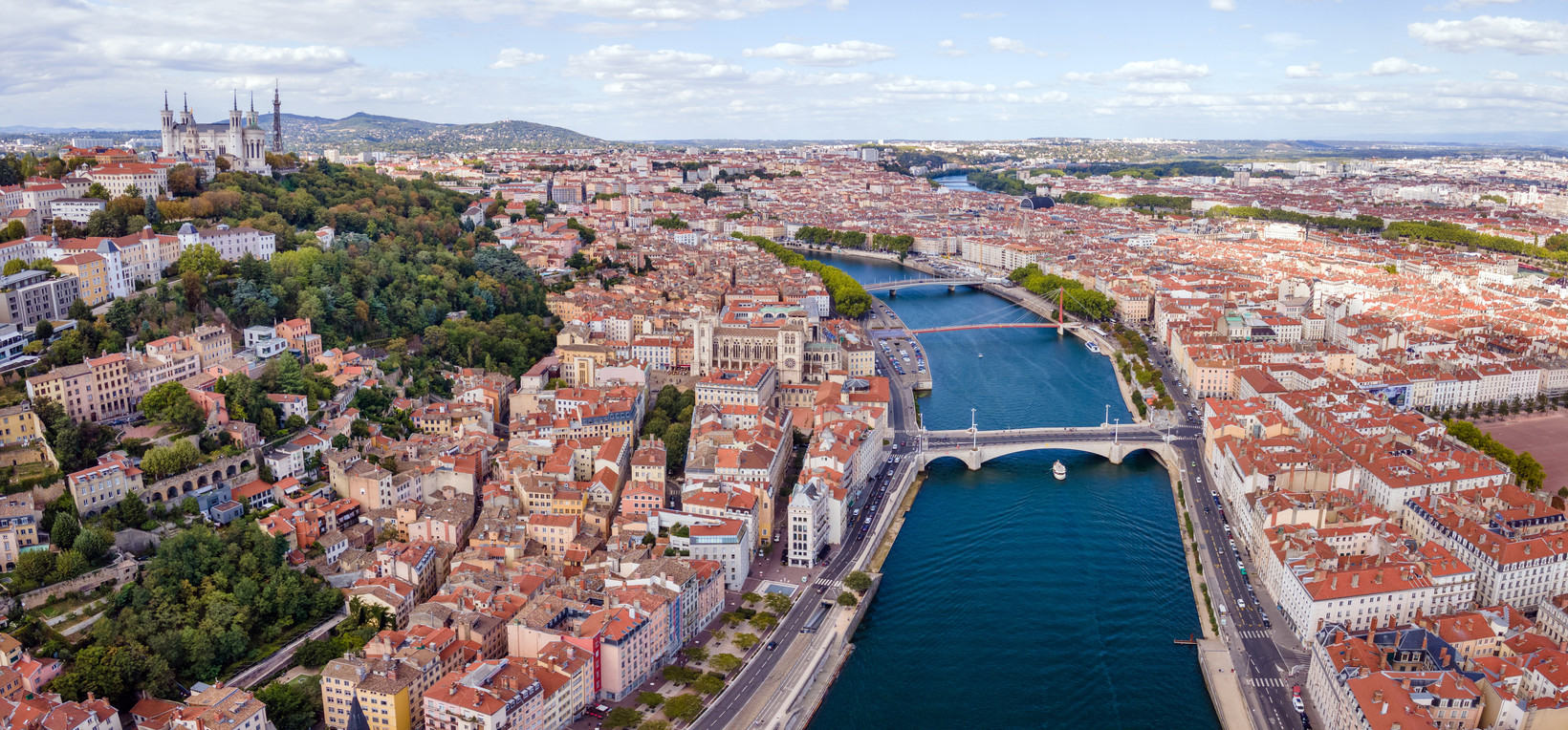 Immobilier de luxe : +83,5 % de biens à vendre à Lyon